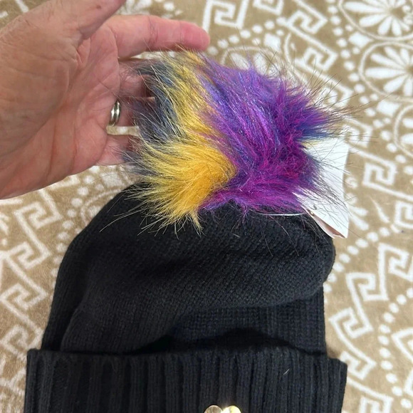 BETSEY JOHNSON RAINBOW POM POM BEANIE HAT HEART LOGO NWT - Picture 2 of 5